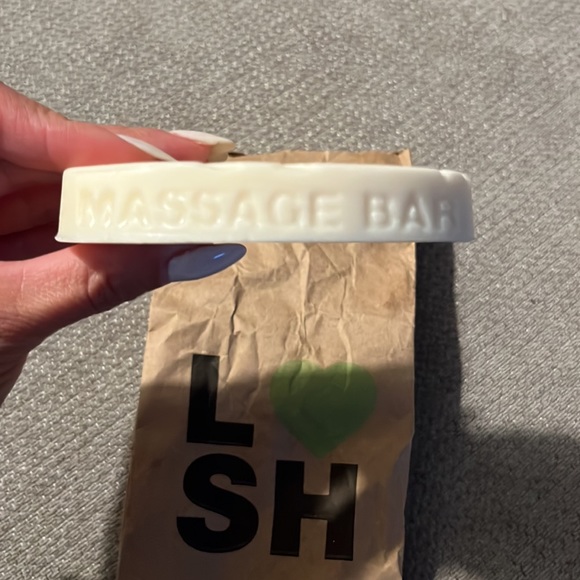 New Lush purity & clarity massage bar - Picture 2 of 2
